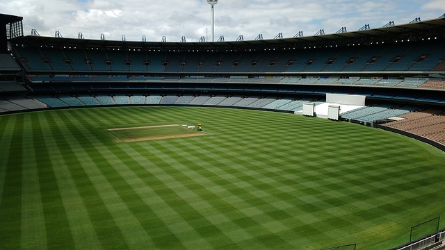 富的中場老 富的中場老